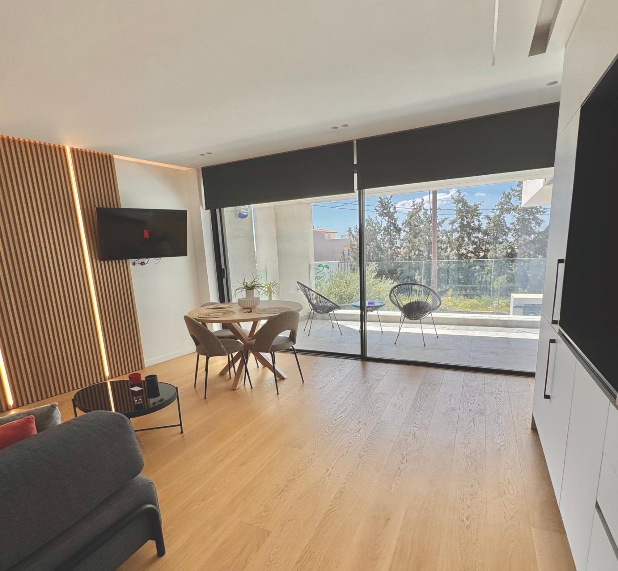 Modern Minimal Apartment Ιεράπετρα Εξωτερικό φωτογραφία